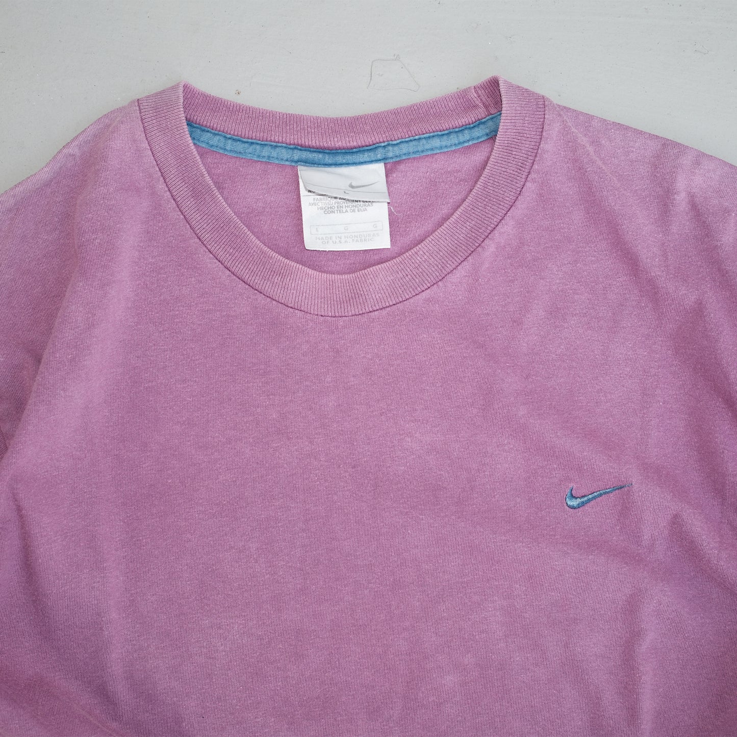 Vintage Nike Swoosh Tee (Made in Honduras)